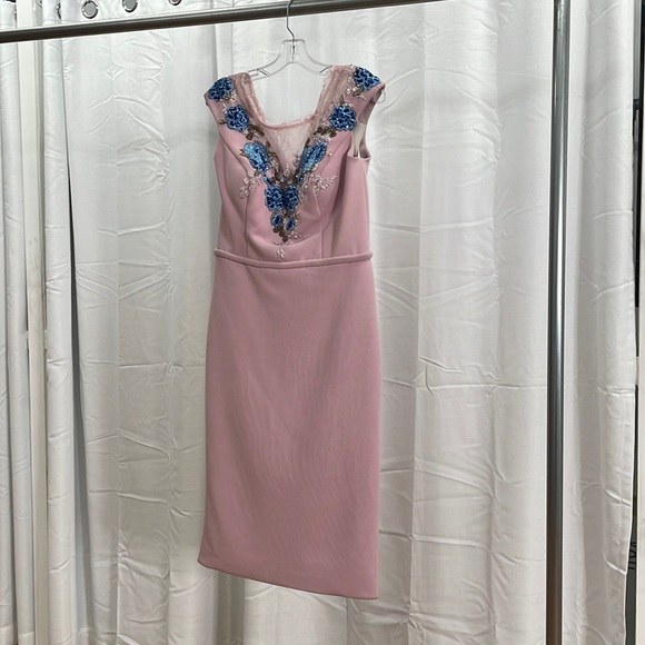 BOLD - Picture 1 of 3